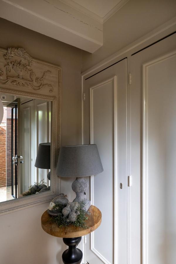 Heritage 17Th Century City Apartment Monsieur Philippe Леуварден Екстер'єр фото